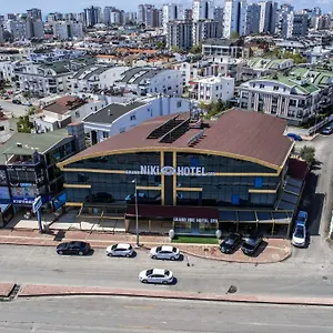  Otel Grand Niki &
