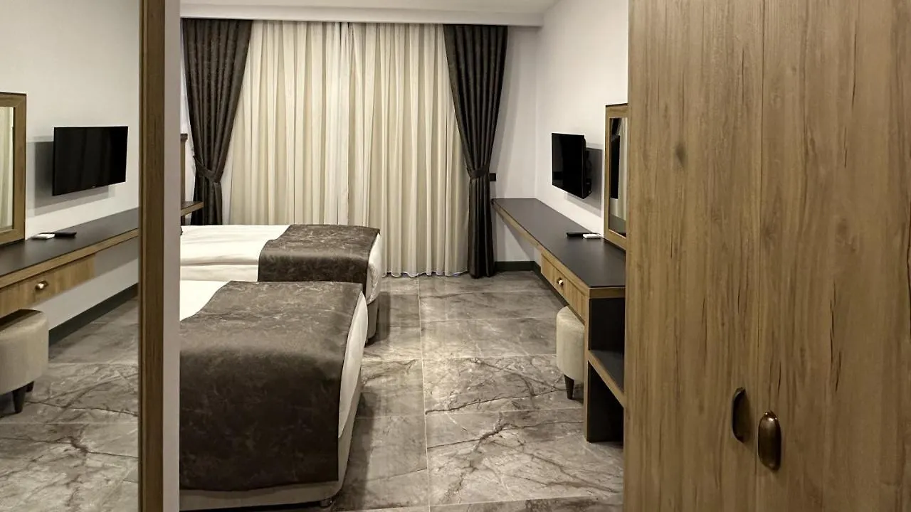 Quality Gold Suite Hotel Antalya