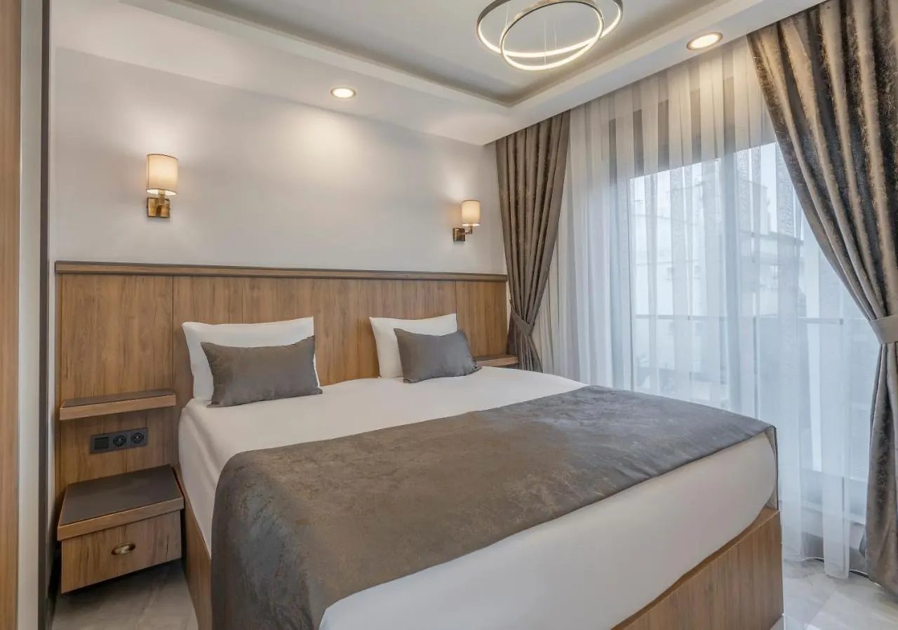 Quality Gold Suite Hotel Antalya